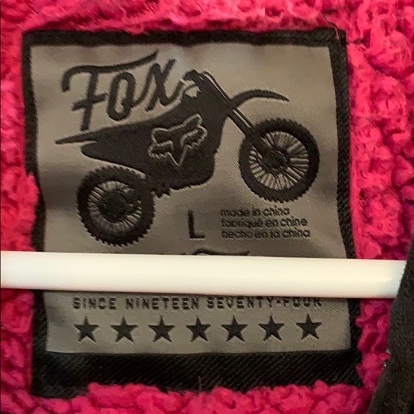 Fox Zip-up - Picture 2 of 3